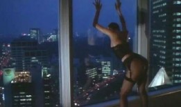 堕落东京在线观看,在线揭秘都市黑暗面